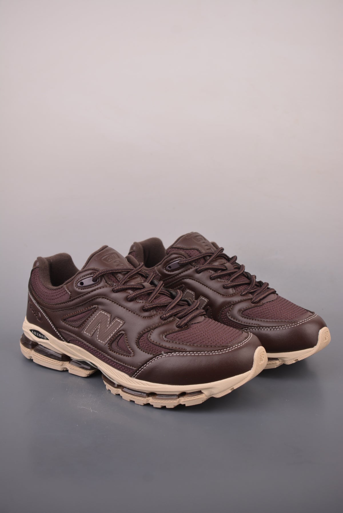 Kith x New Balance 2011 "Fudge/Black Coffee" U201130Y