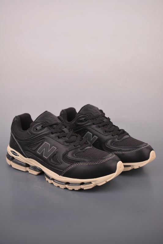 Kith x New Balance 2011 "Black" U20114BK