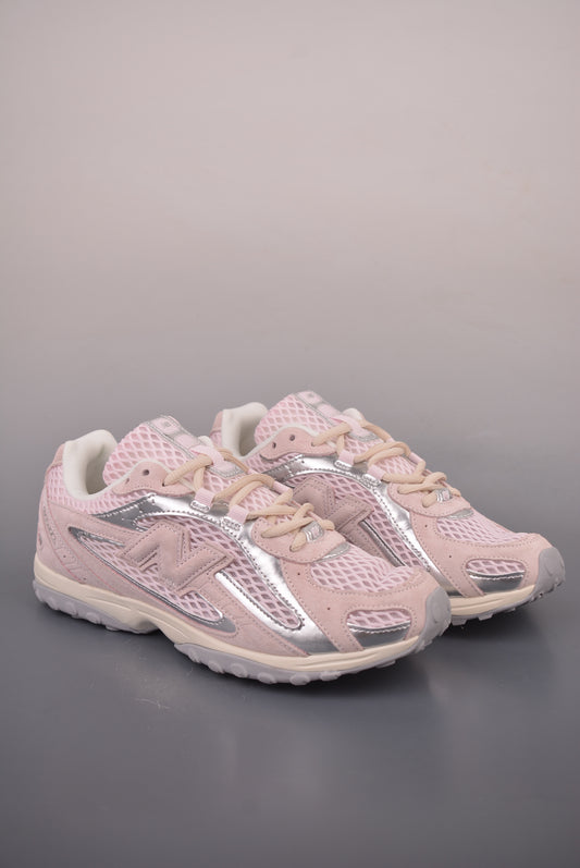 New Balance 204L "Pink / Silver" U204L210